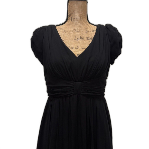 Suzi Chin for Maggy Boutique 100% Silk Dress‎ Cap Sleeve LBD Feminine Size 8 - Picture 2 of 7
